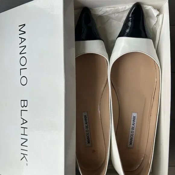 Manolo Blahnik Flats - Picture 1 of 7